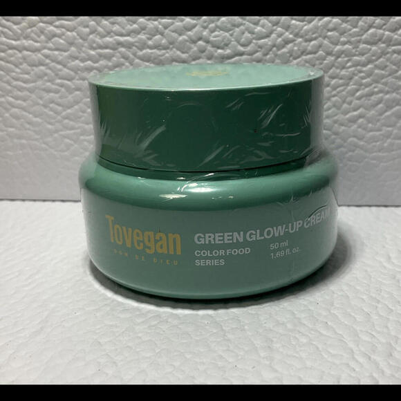 Tovegan Green Glow-Up Cream 50ml / 1.69 fl oz NEW & Sealed Container Exp 5/2027 - Picture 1 of 3